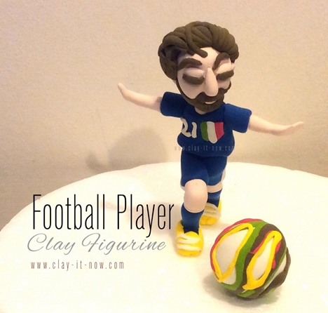 mini soccer player figurines