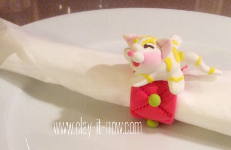 Kitty napkin ring