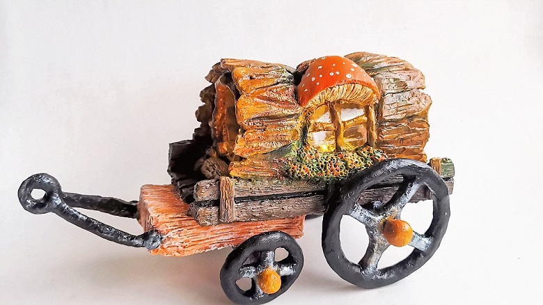 Log fairy wagon - clayitnow - how to make fairy wagon?