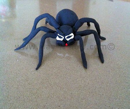 friendlyspider, spiderclay, clockwithspider, spiderforhomedecoration