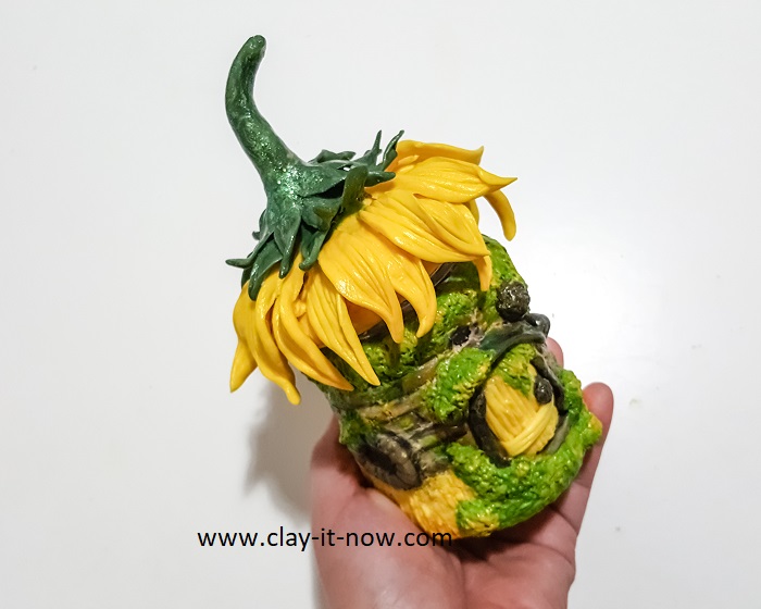 Let's make sweet sunflower fairy house jar with air dry homemade clay. 
